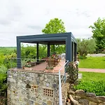 Panorama Nest Apartment *